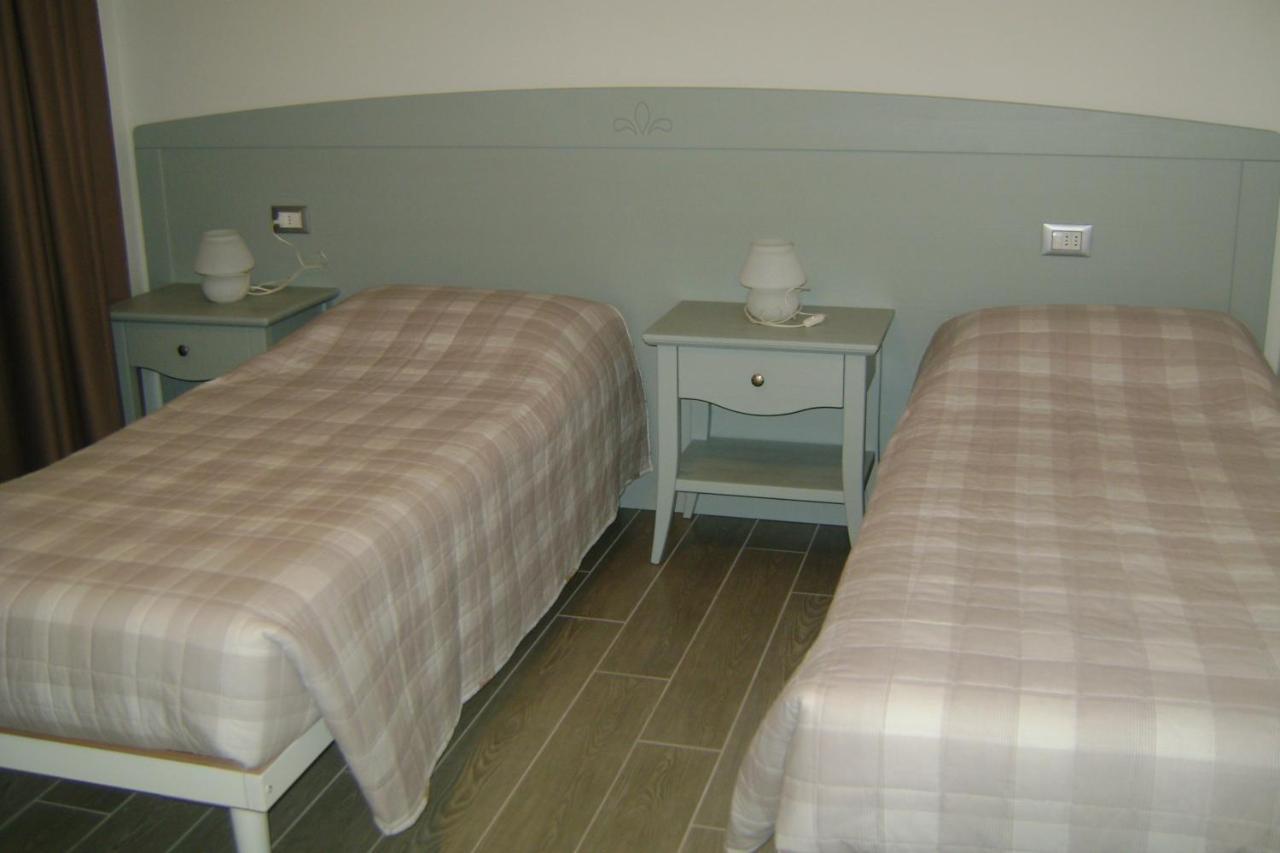 Affittacamere Rubino Guest House Ponte nell'Alpi Ngoại thất bức ảnh