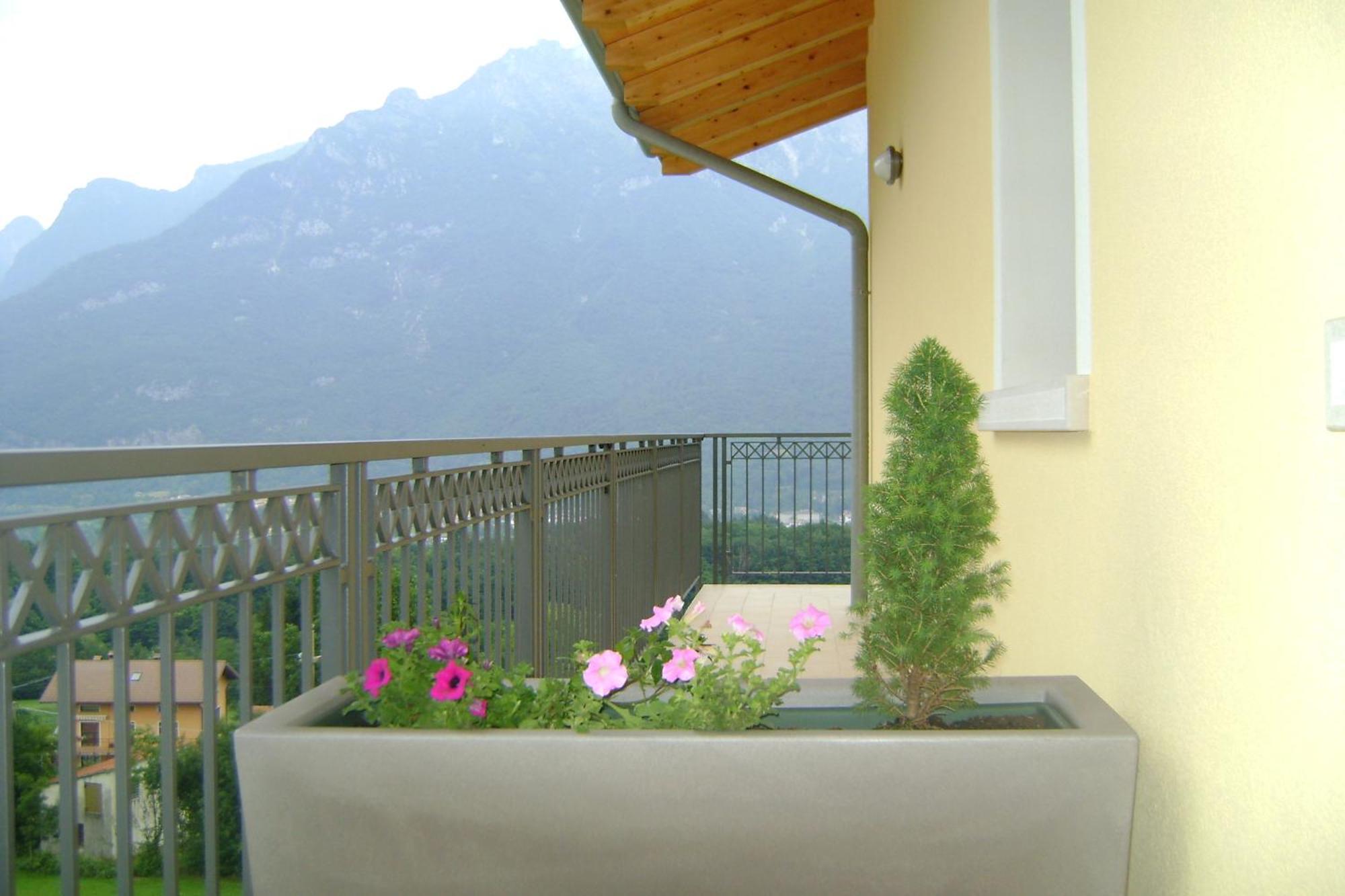 Affittacamere Rubino Guest House Ponte nell'Alpi Ngoại thất bức ảnh