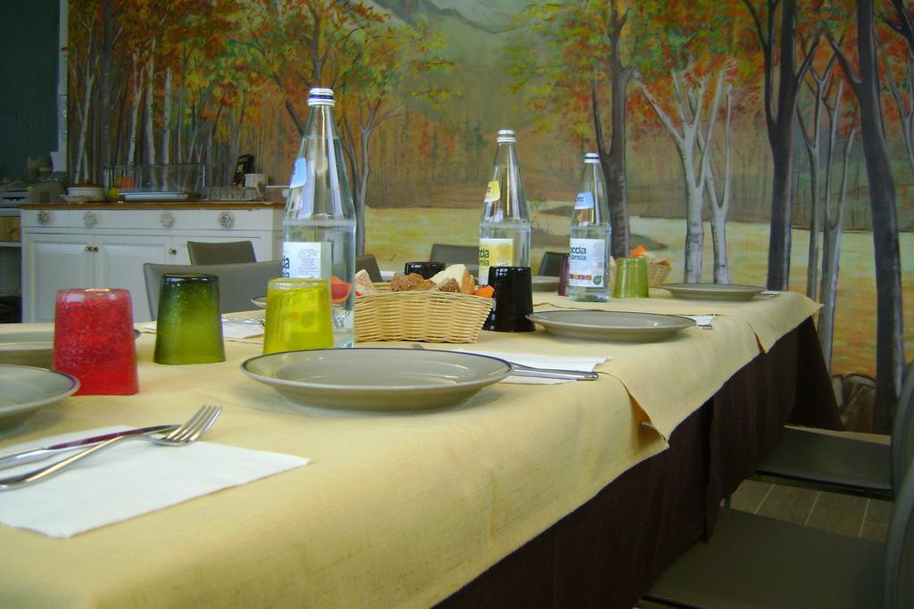 Affittacamere Rubino Guest House Ponte nell'Alpi Ngoại thất bức ảnh