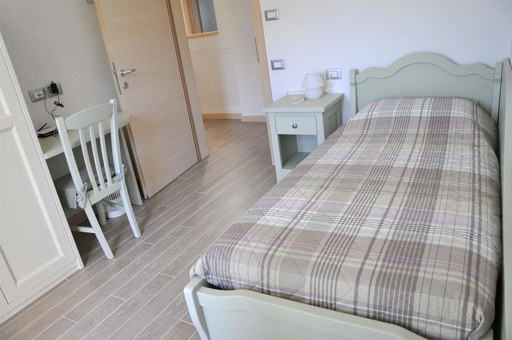 Affittacamere Rubino Guest House Ponte nell'Alpi Ngoại thất bức ảnh