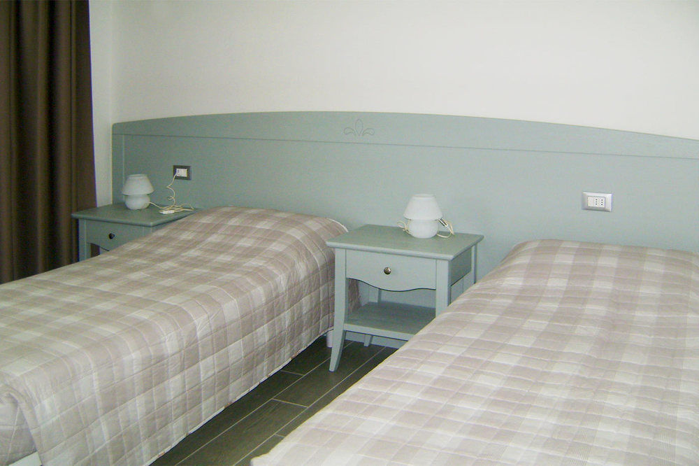 Affittacamere Rubino Guest House Ponte nell'Alpi Ngoại thất bức ảnh